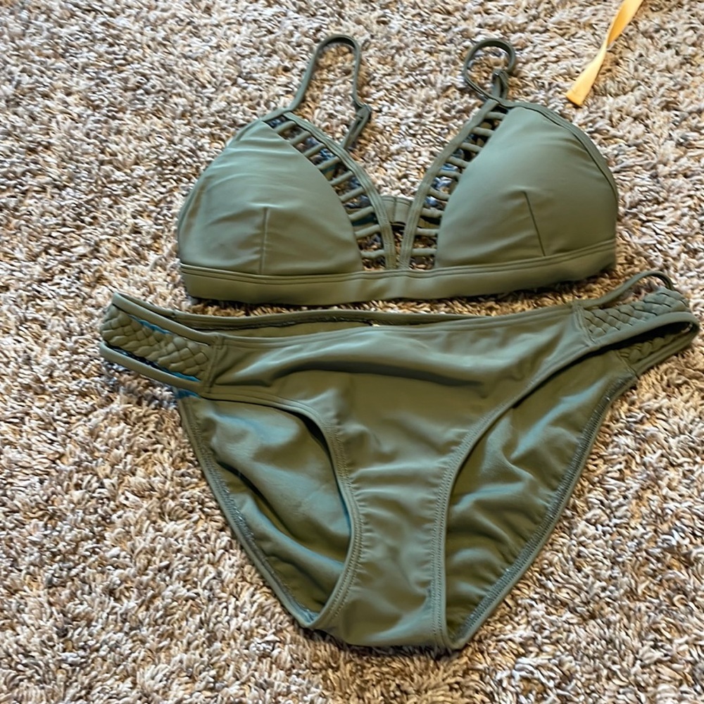 Hollister swim suit
